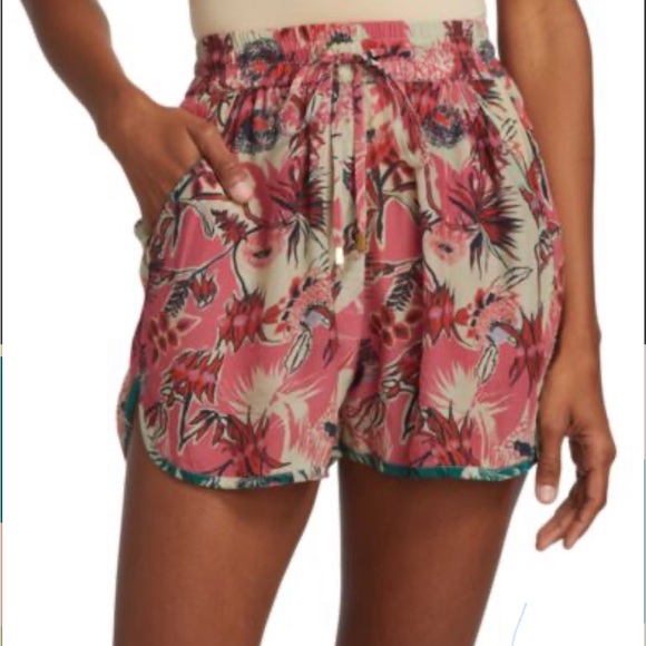 Chufy Ivy Pink Silky Shorts, NWT size Medium - Picture 2 of 5